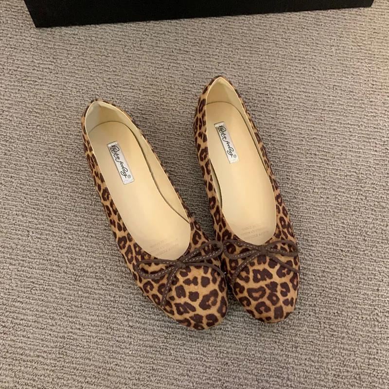 Weiche, modische Damen-Flats mit runder Zehenpartie, flache Schuhe mit Schleifenknoten, elegante Ballerinas für Damen, Slip-On-Schuhe, neu für Frühling und Herbst. – Detail 12