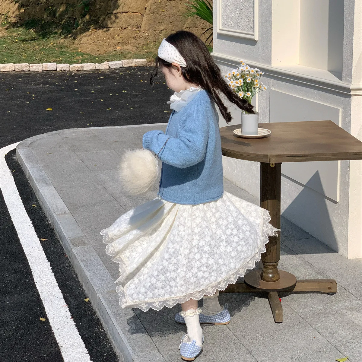 Bild 5: Mädchen Pullover 2026 Frühjahr Neue Mädchen Elegante Prinzessin Strickjacke Spitze Unten Hemd Spitze Halb Rock