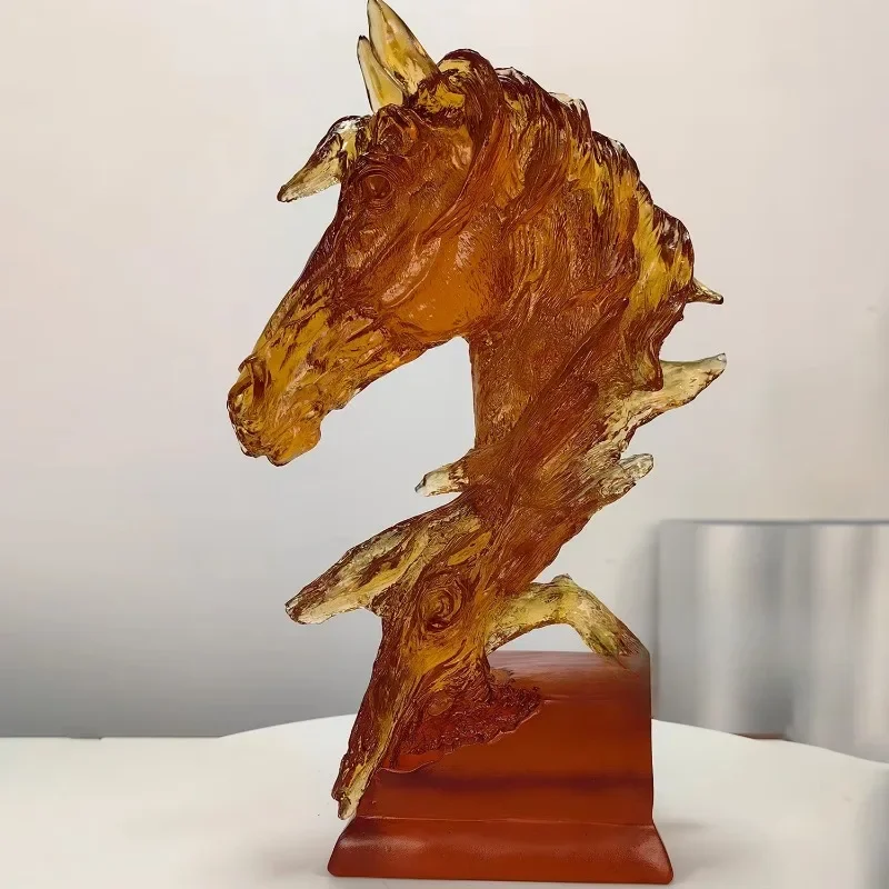 Handmade sculptures, original gift boxes and logos, high art, decorations, crystal horse heads