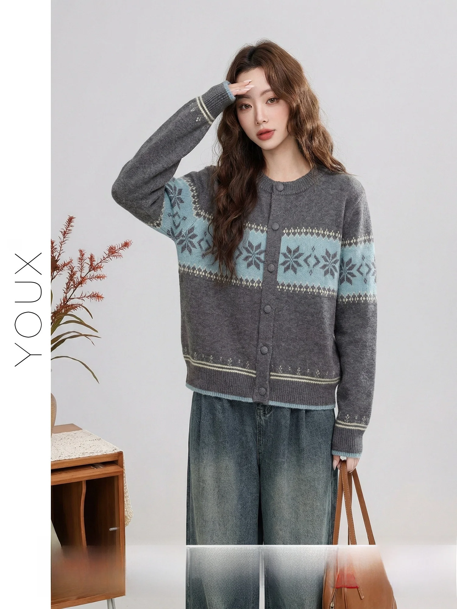 

Gray Snowflake Embroidery Atmosphere Sweater Cardigan Women's Fashion Vintage Winter Long Sleeve Loose Fit Soft Polyester