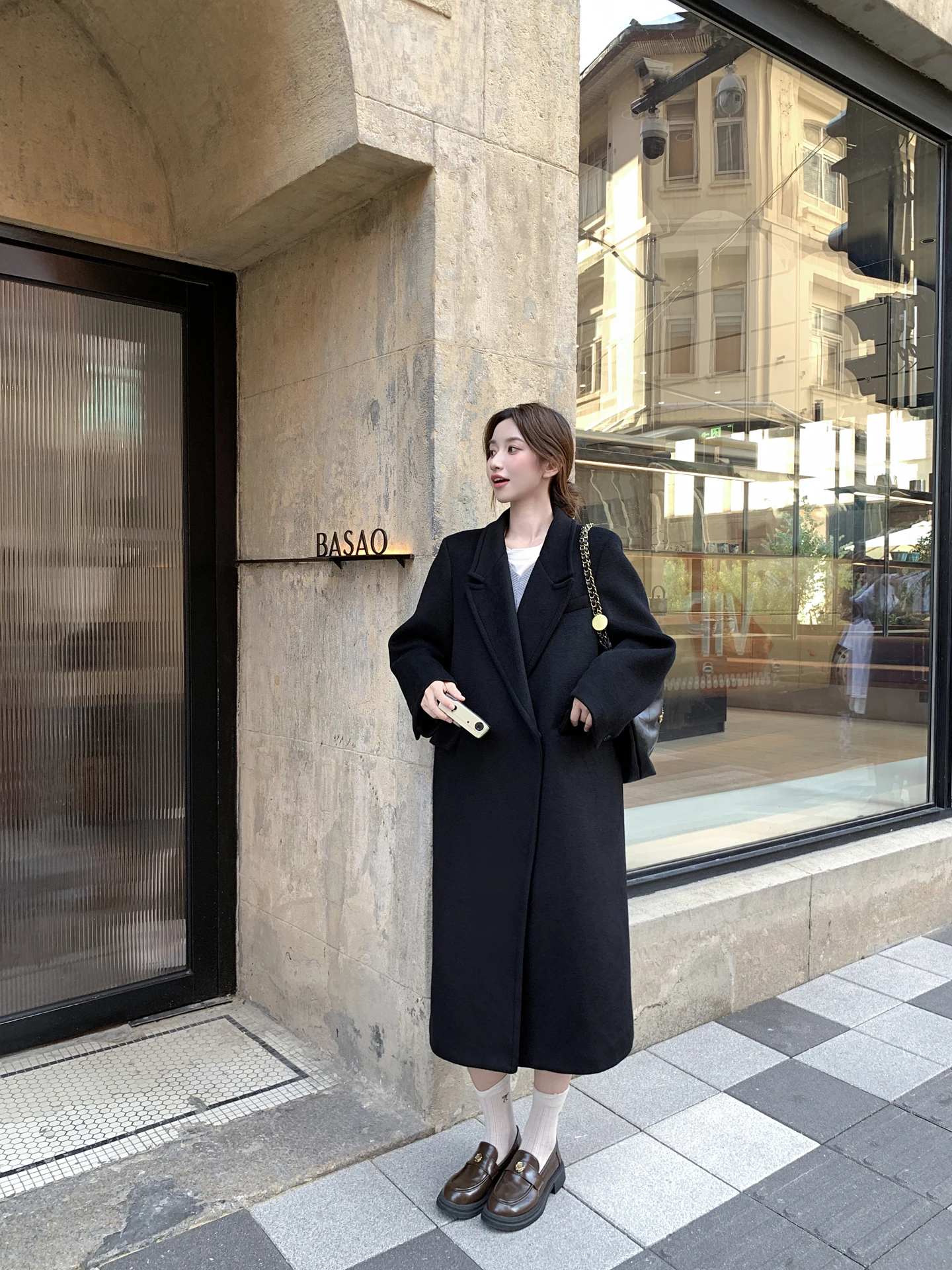 

Черное шерстяное пальто длиной миди, свободное утягивающее шерстяное пальто длиной до колена, корейское длинное пальто прямого кроя све