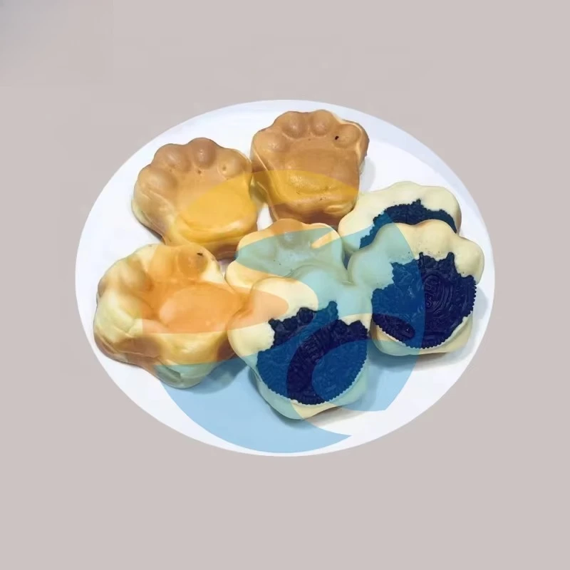 Electric Crispy Waffle Baker Machine Factory Price Cat Paw Waffle Machine Commercial Bear Paw Shape Muffin Waffle Maker