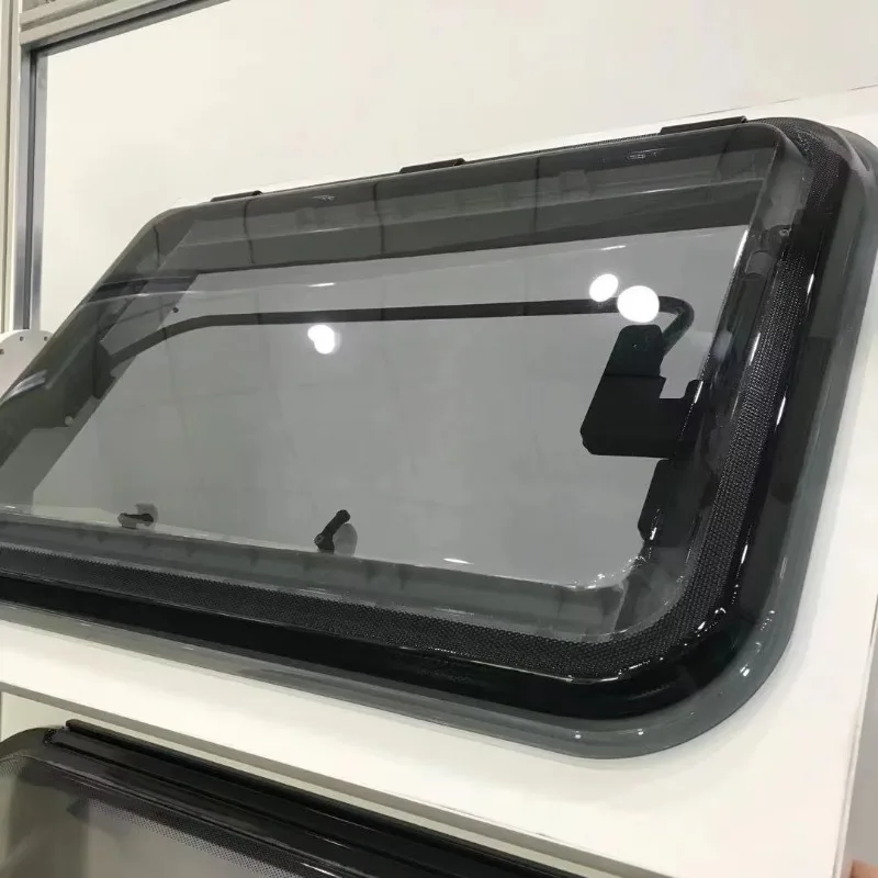 

MG16SL700*500mm RV Camper Aluminum Skylight Roof Window with LED Lights