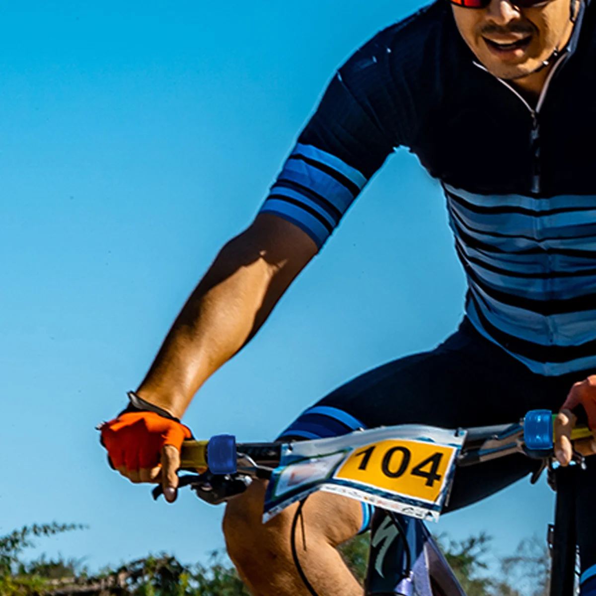 

1Pair Silicone Bike End Caps Handlebar Tape Non-Slip Holding Loops Protective Cover for Adult Bicycle Handlebars Blue