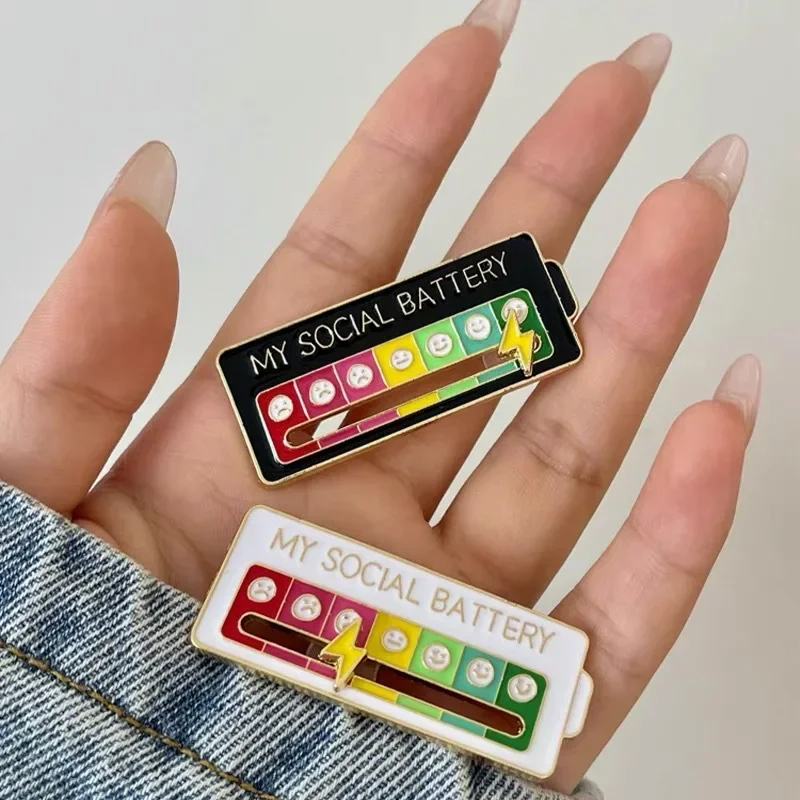 Broche de Metal Deslizante Personalizado para Conversión de Estado de Ánimo 'Batería de Energía Social', con Diseño de Nube y Cara Sonriente, Insignias y Pins