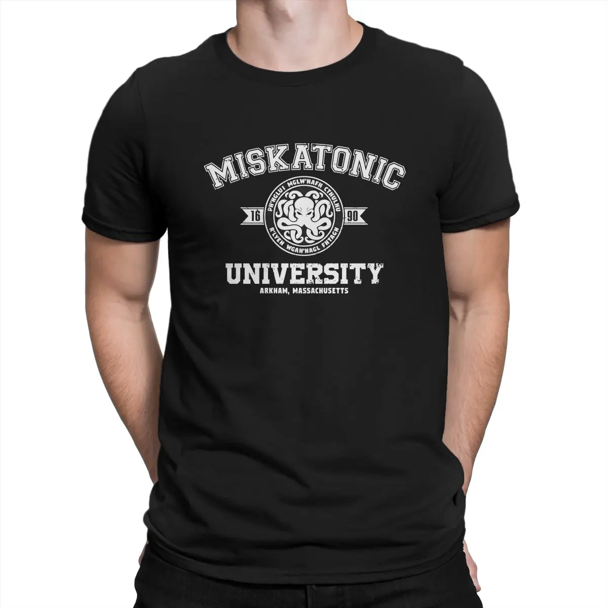 Miskatonic University Man TShirt University Individuality T Shirt Original Streetwear Hipster