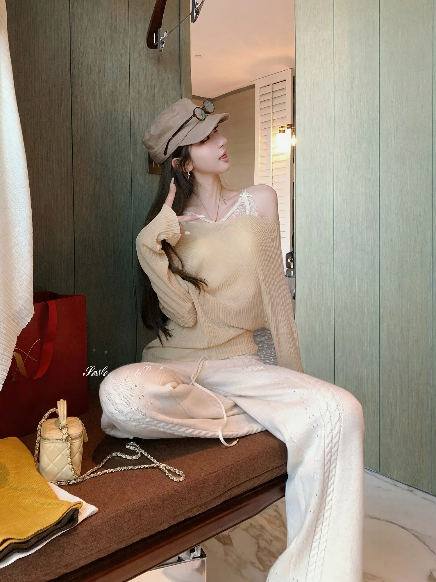 

F PROJECT Aosphere Beau Silk Knitted Long Sve Base irt Inner Wear One Shoulder Design Ladies Slim Fit T-shirt