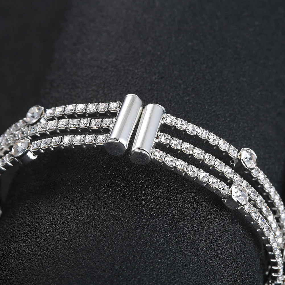 

Elastic Crystal Bracelet for Women Silver Hand Ornament Simple Open Jewelry Bangle Elegant Hand Jewelry Gift for Many Occasions