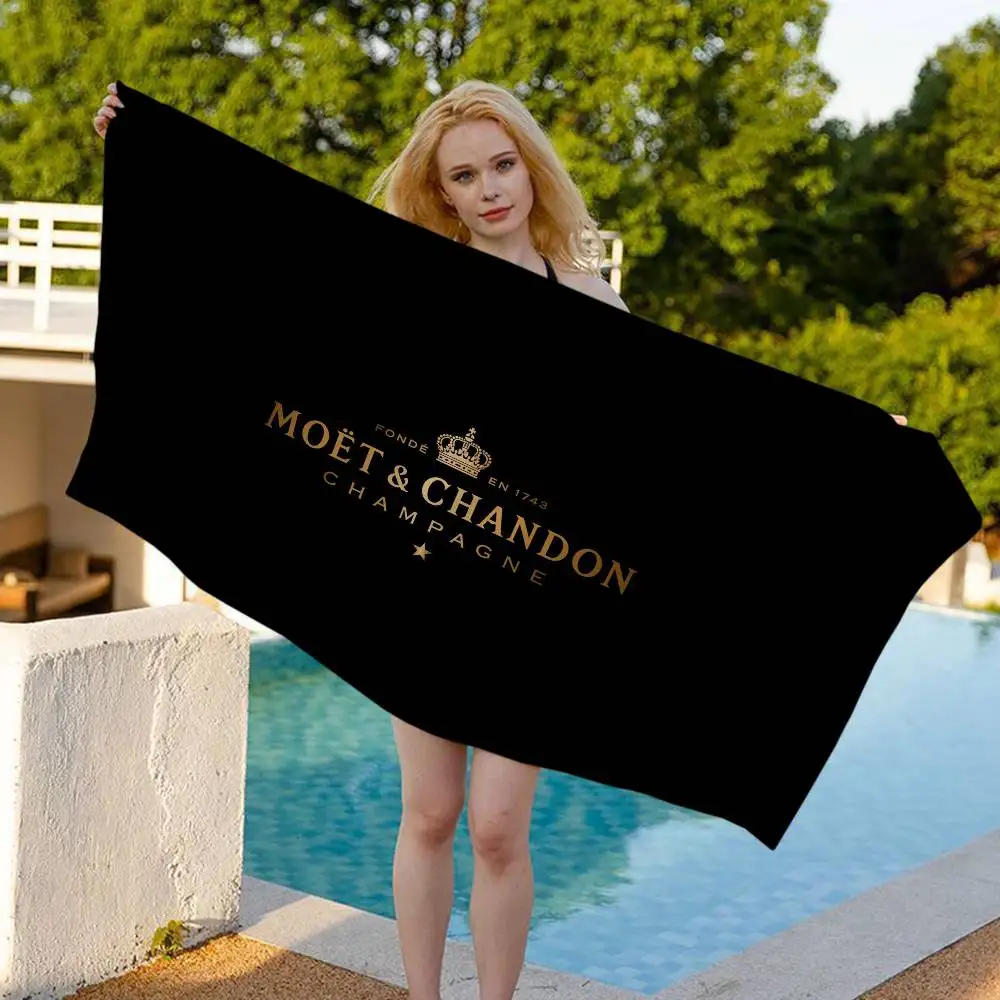 Toalha de praia moedc chandon anime, toalha macia e absorvente, presentes para crianças, viagens, acampamento, academia