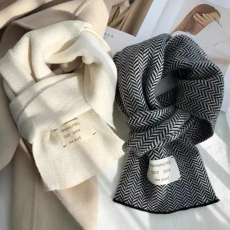 Women\'s Korean Fashion Winter Scarves High Quality Knitted Scarf Vintage Stripe Pattern Scarves Winter Outdoor Warm Scarves New