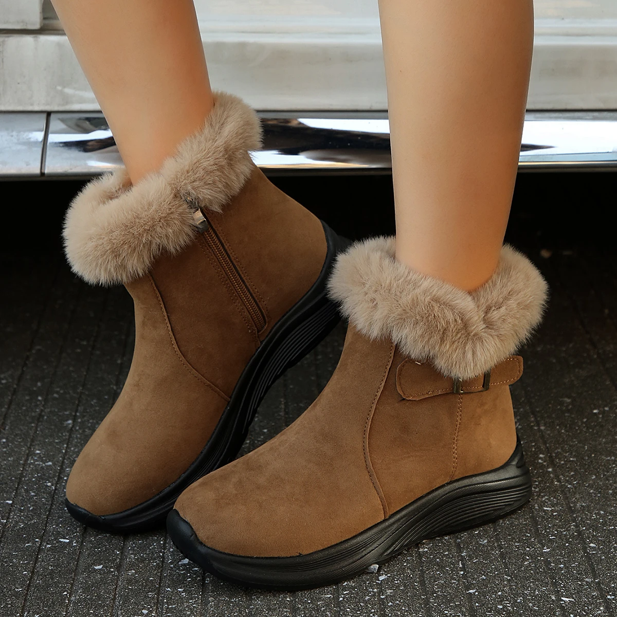 2026 Winter New Fashion Women's Boots Thickened Warm Cotton Shoes…