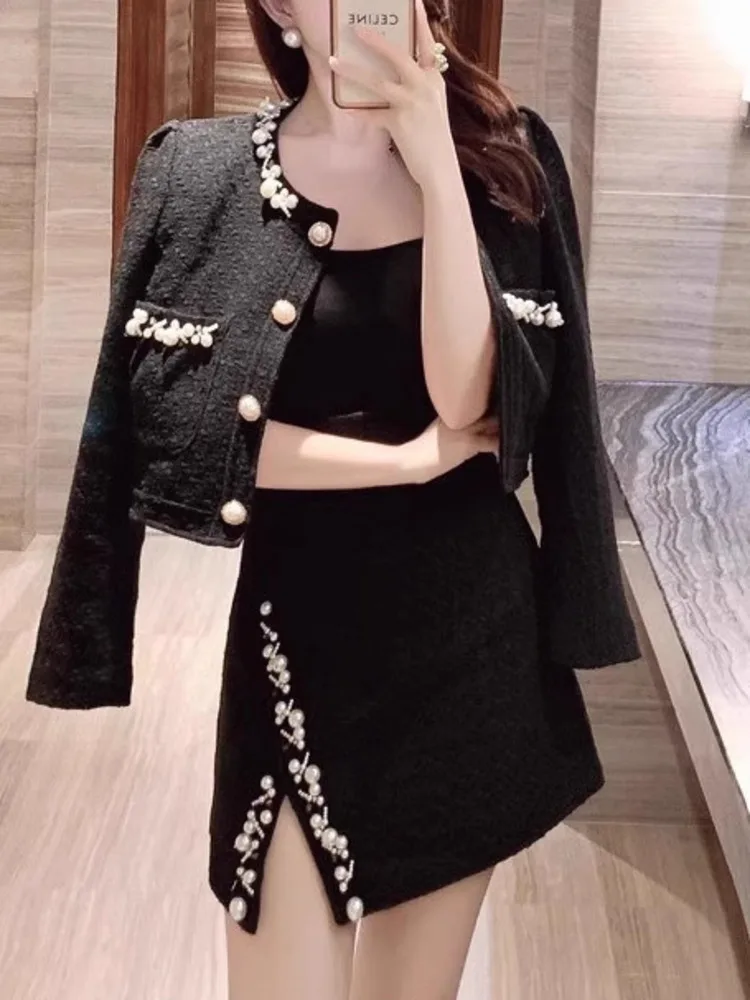 UCXQ Fashion Women's Sets European Style All Match O Neck Diamond Studded Short Jacket Skirt Two-piece Set 2025 Spring Autumn