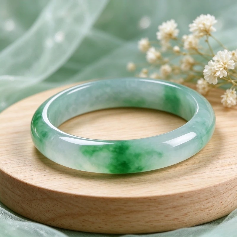 Exquisite and Fashionable Jadeite White Background Blue Flat Bar Bracelet