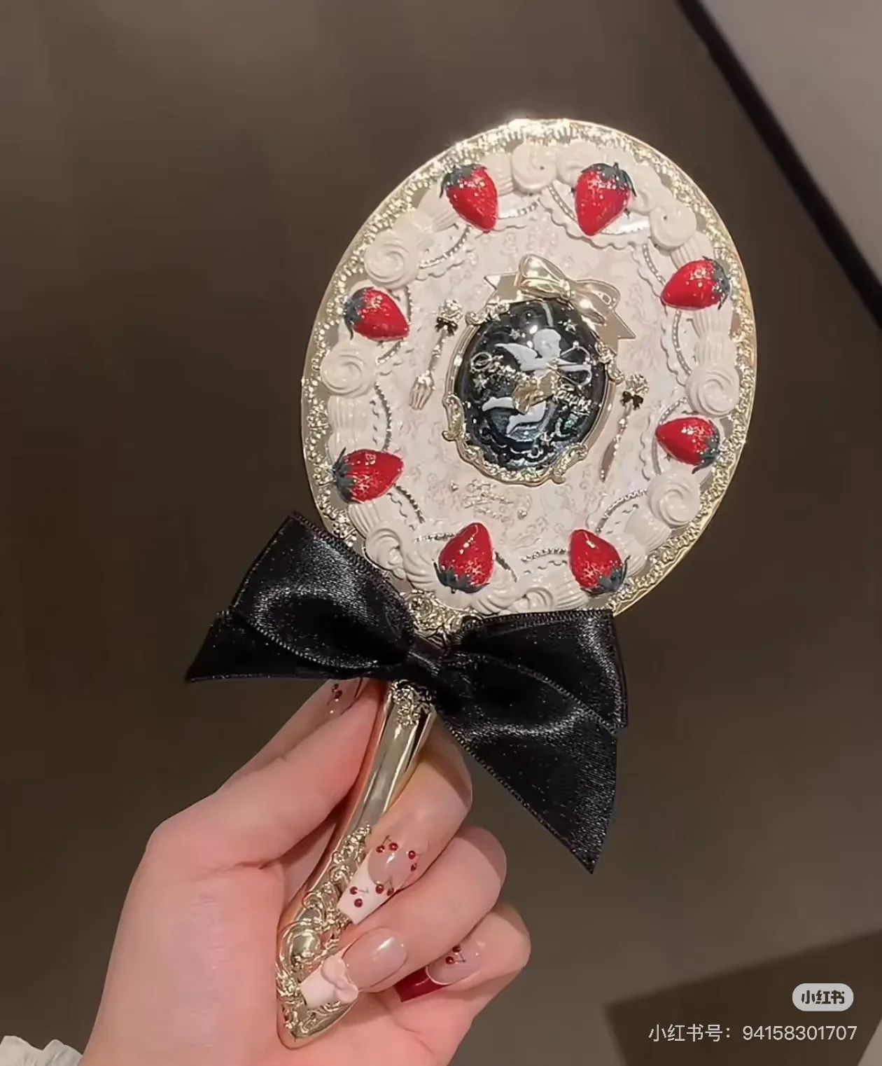Flor conhece morango cupido espelho portátil ferramenta de maquiagem espelho