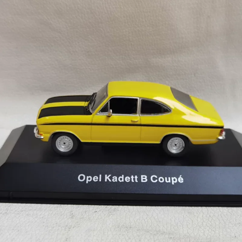 

Масштаб 1/43 OPEL KADETT B, имитация сплава, модель автомобиля, статическая коллекция, украшенные праздничные подарки, игрушки, сувенирный подарок
