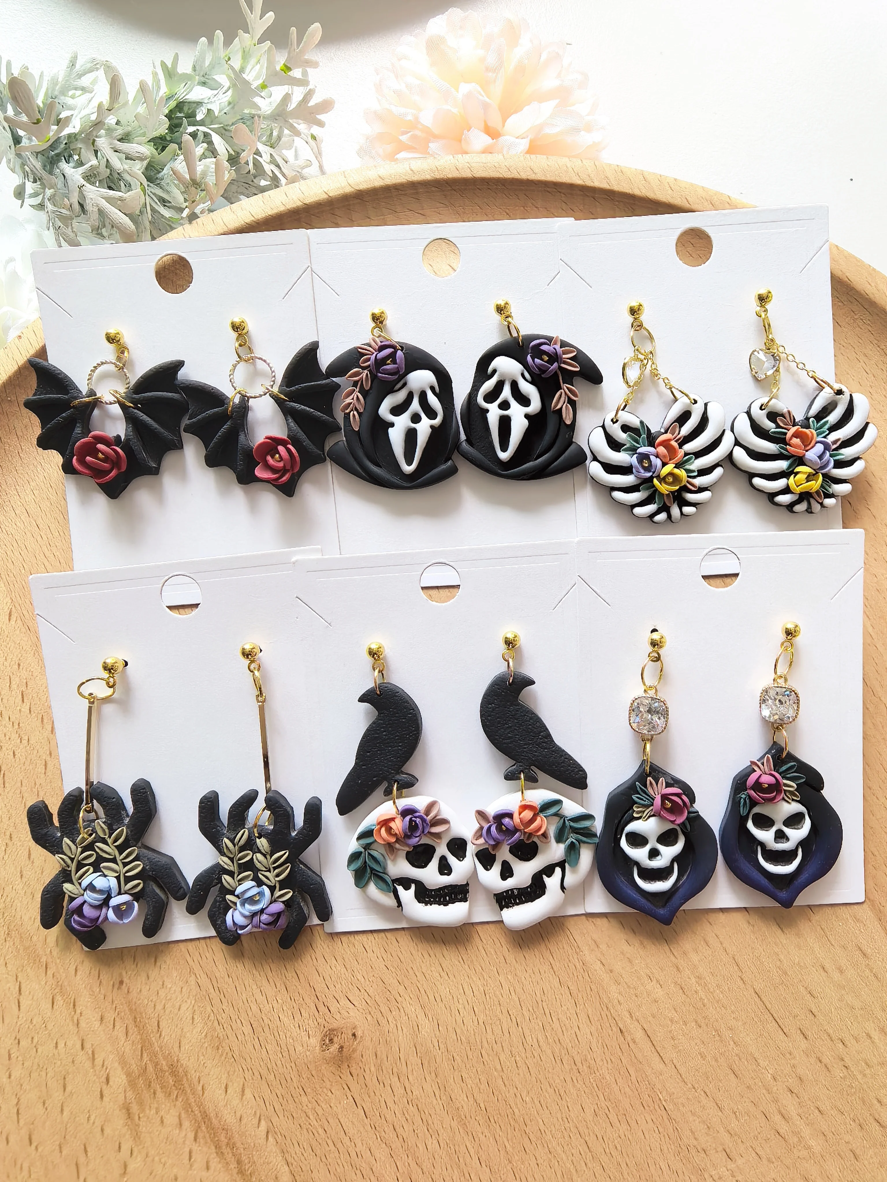 Halloween Series Polymer Clay Cutter Skull/Ghost/Bat/Spider/Crow Shaped Clay Cutting Molds For DIY Earring Jewelry Hand Tools