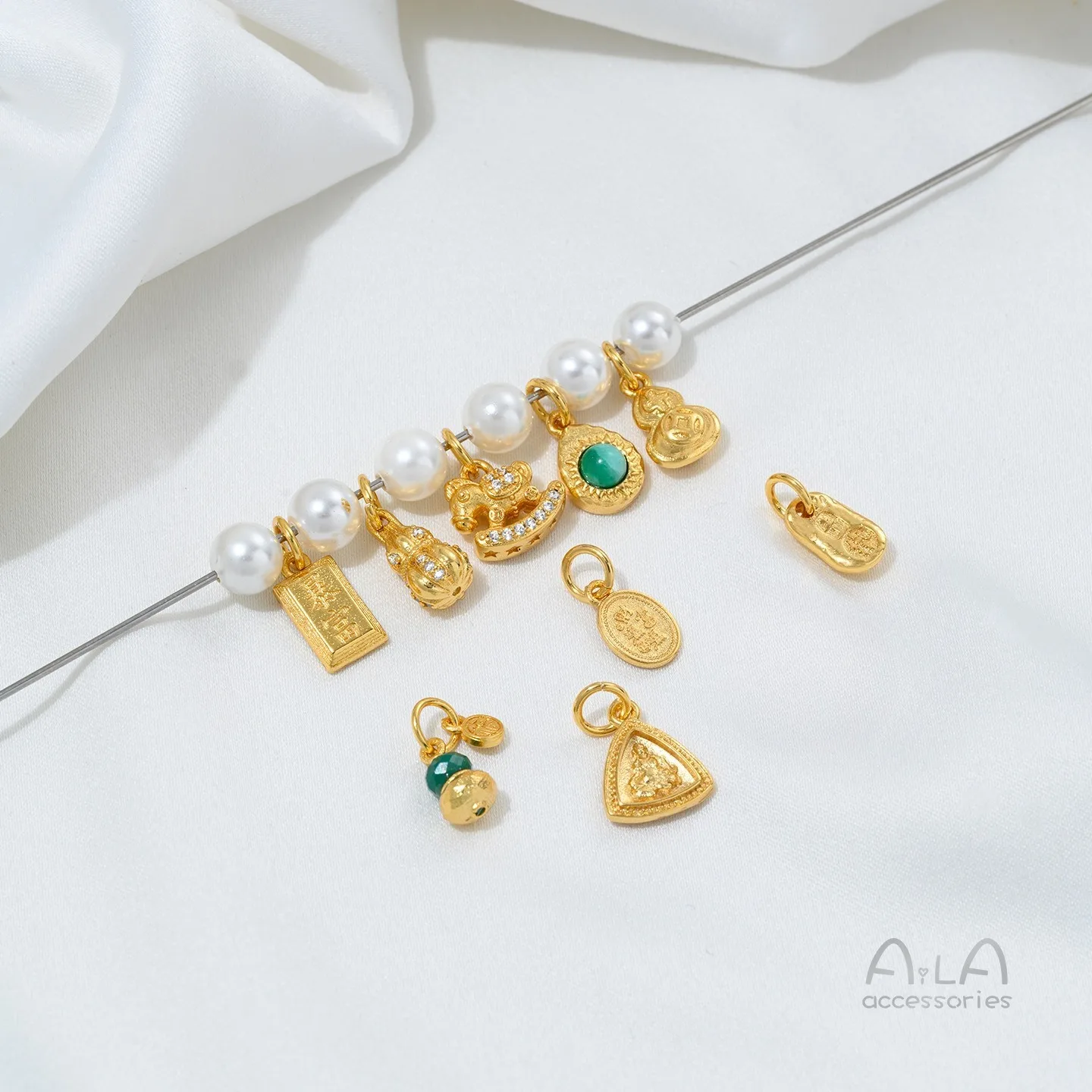 Copper Plated 24K Real Gold Inlaid Zircon Gourd Trojan Horse Pendant Handmade DIY Hand Necklace Jewelry Sand Gold Accessories
