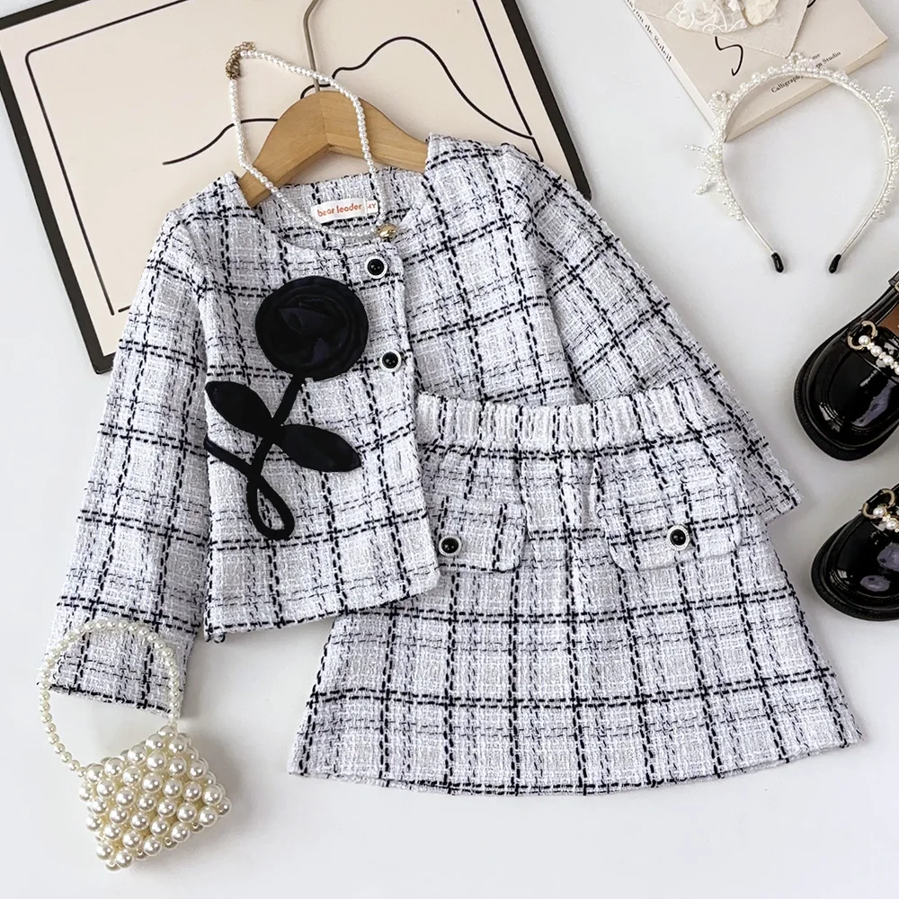 3 4 5 6 7 Year Old Korean Version Fashionable Girls Clothes Autumn Long Sleeved Checkered Cardigan+Short Skirt Two-piece Set