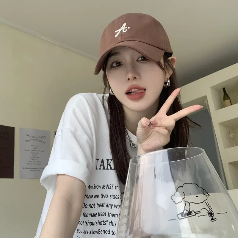 Korean same hat spring summer female Korean version couple b letter Internet celebrity cap versatile brown baseball cap
