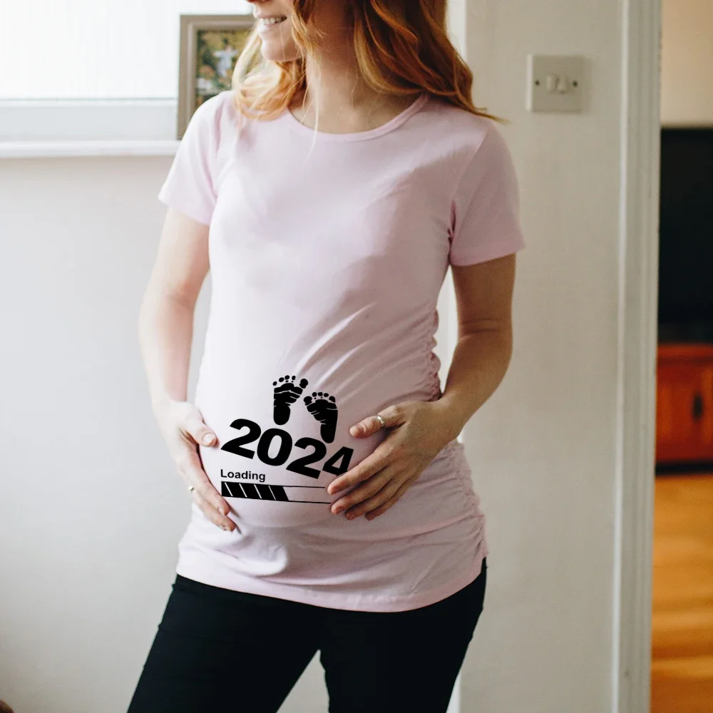 Pregnancy Announcement Shirts 2024 Mom Baby Boy and Girl Loading T-Shirt Maternity Outfits Gender Reveal Baby Loading Shirts