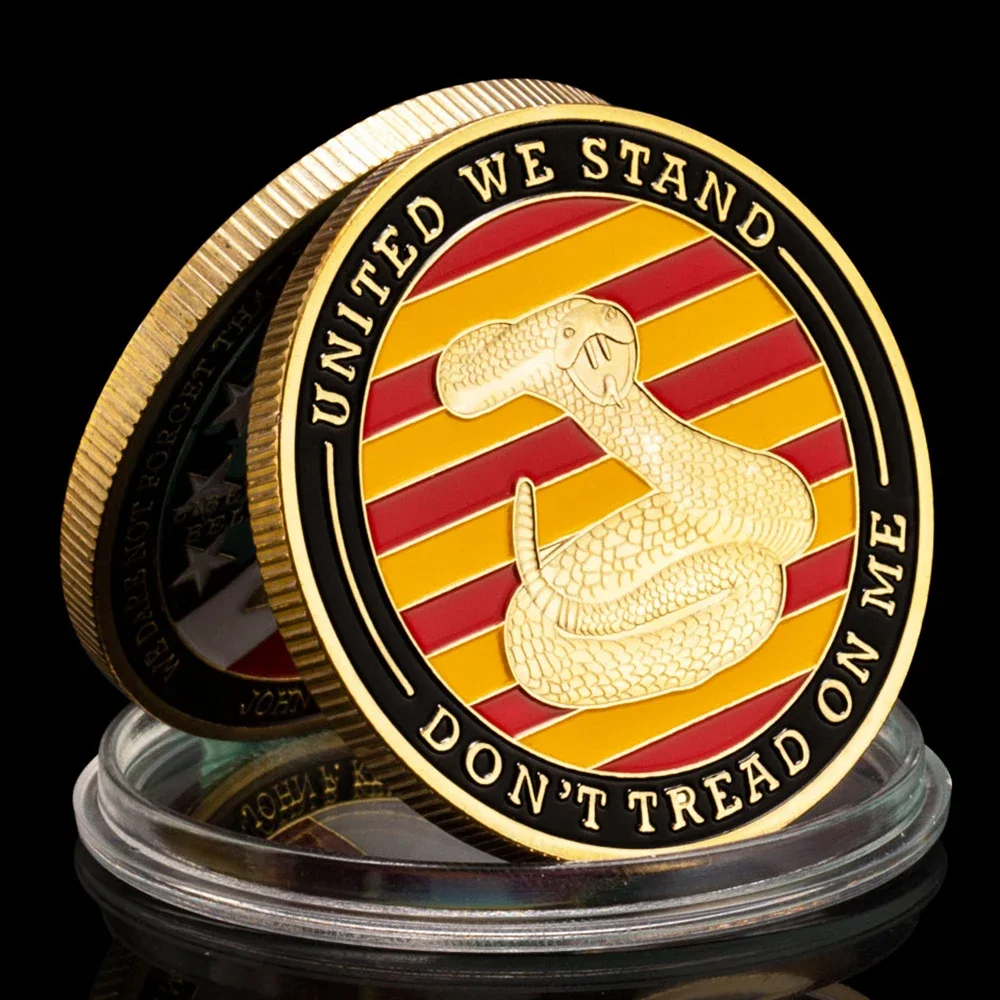 US Gadsden Flag Challenge Coin Gold Plated Coin United We Stand Liberty Bell Pattern Collectible Commemorative Coin