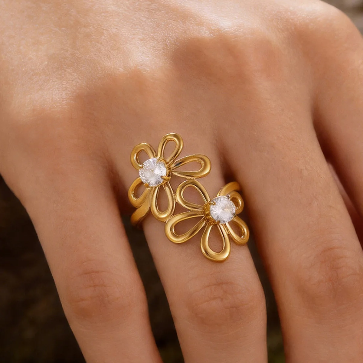 Stainless Steel Hollow Flower Zircon Rings for Women Sweet Irregular Daisy Geometric Open Ring Trendy Charm Jewelry Gift
