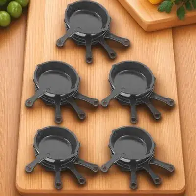 20 قطعة مقالي مصغرة مجموعة تجهيزات المطابخ البلاستيكية مقالي صغيرة لملحقات اللعب الإبداعية لبيت الدمى