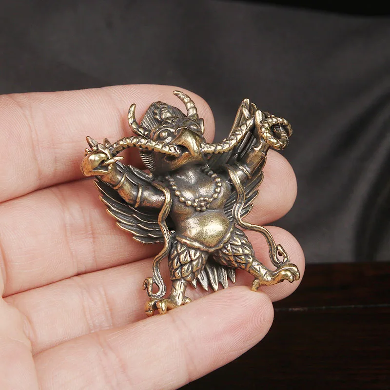 Brass Golden Winged Dapeng Bird Keychain Pendant Garuda Tibetan Style Personalized Hanging Ornament Old Bronze Ware