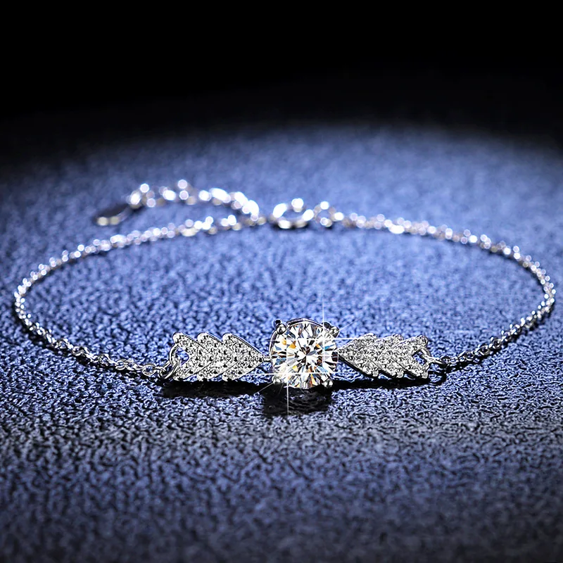 Platinum PT950 big brands with moissanite diamond angel wings bracelet moissanite simple female models