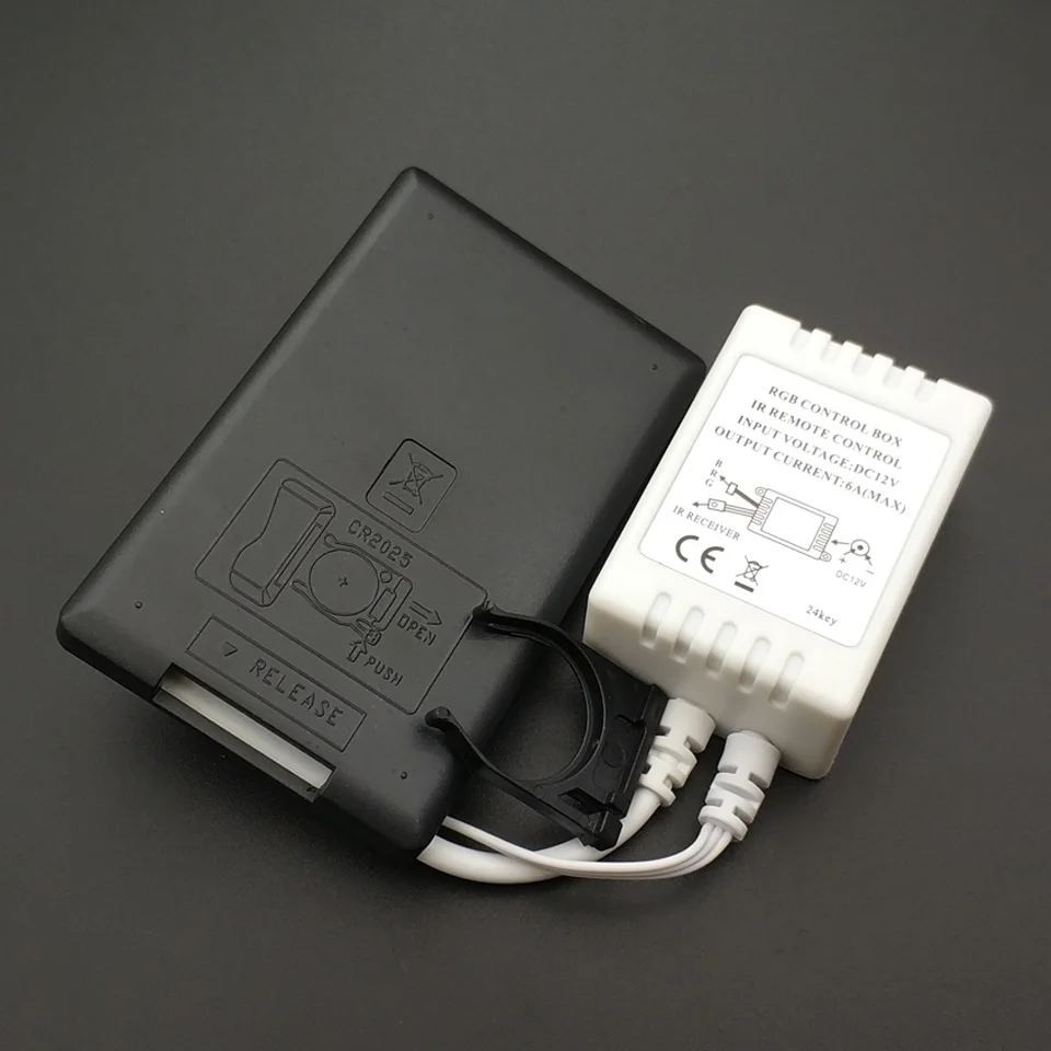 Controlador de luces Led con 24 teclas, atenuador remoto IR, DC12V, para tira de LED RGB 3528 5050