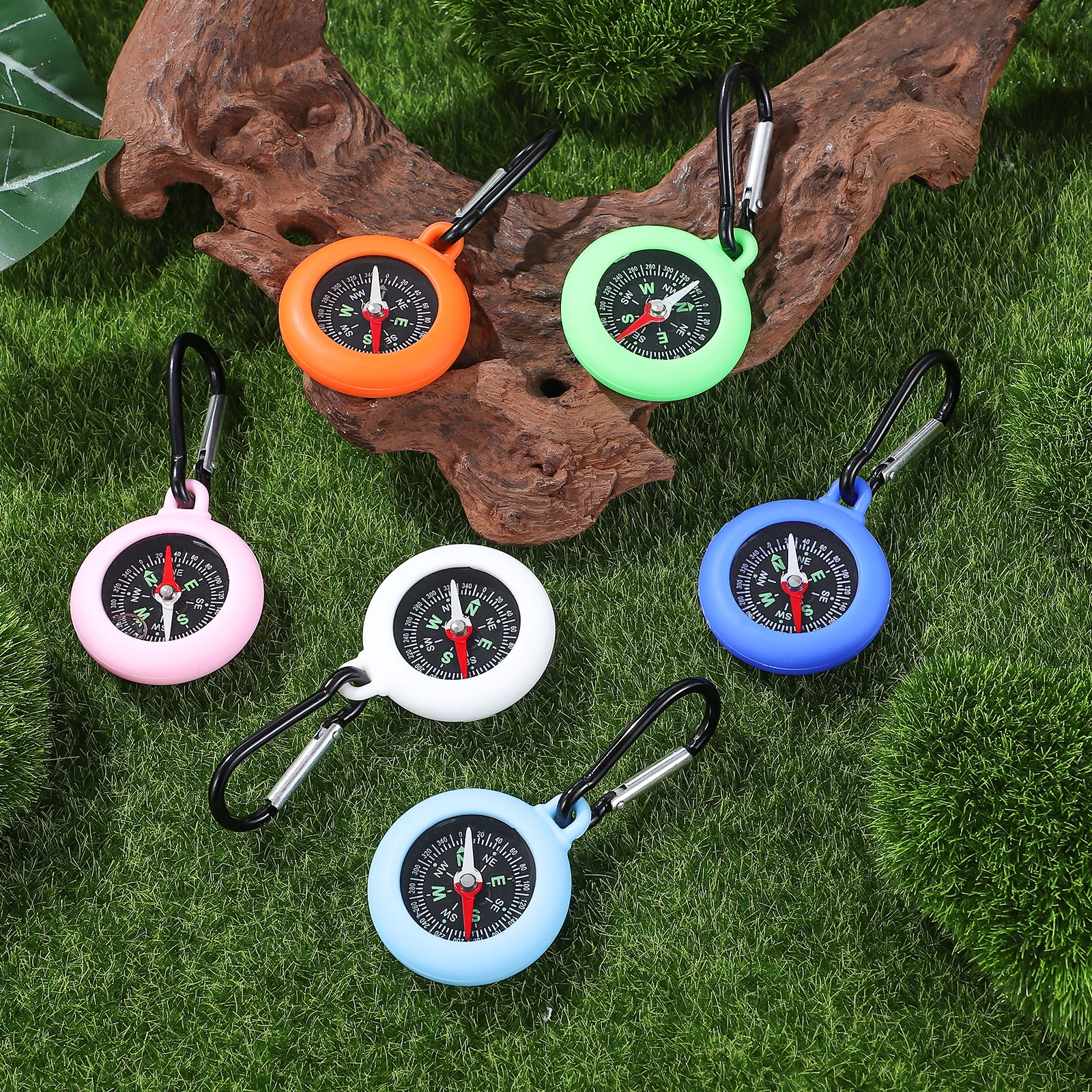 

9pcs Outdoor Mini Compass Vintage Pendant Ornament Backpacking Zinc Alloy Multifunctional Portable Travel Navigation Tool For