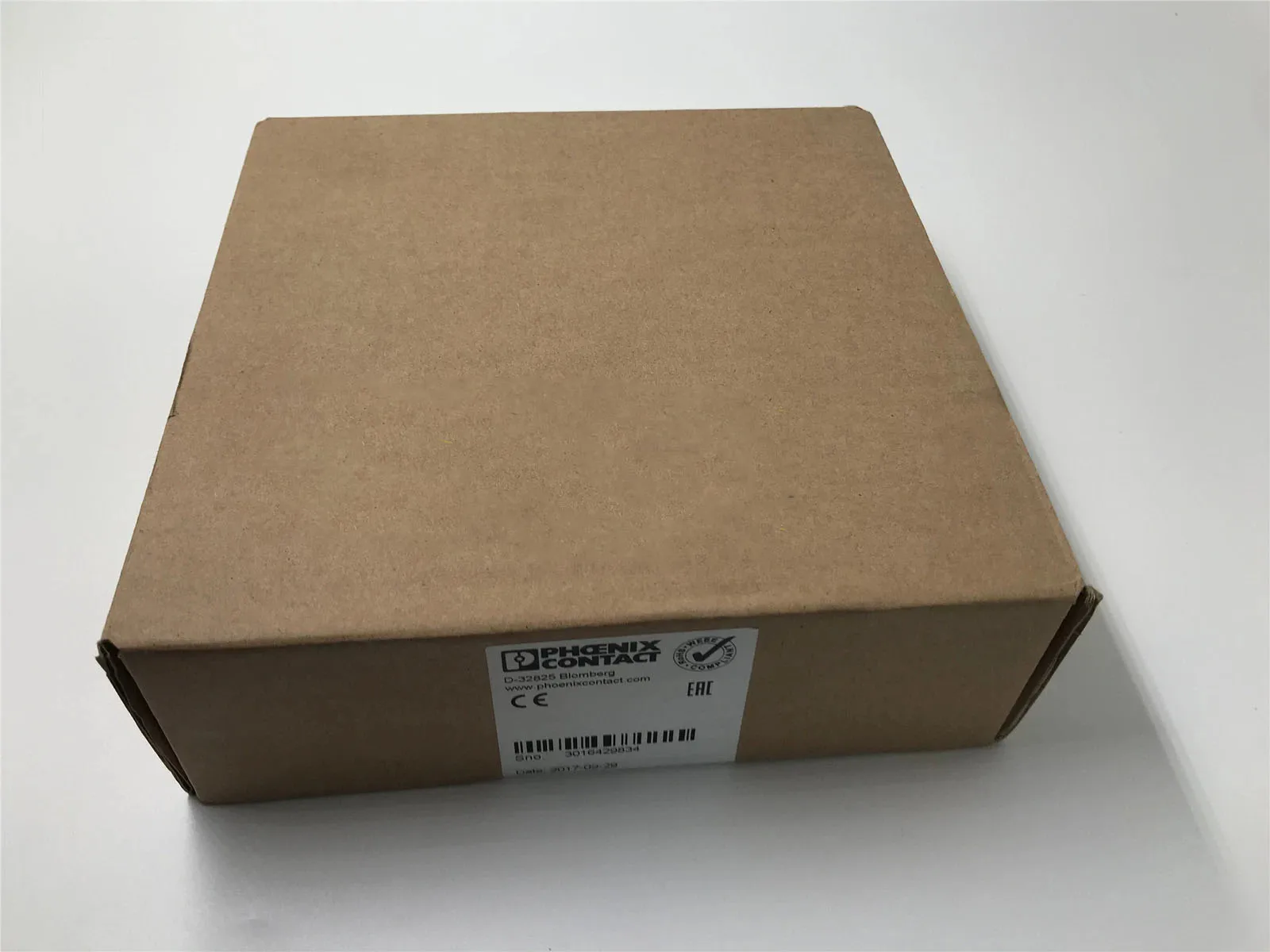 

1 шт. 2866310 TRIO-PS/1AC/24DC/5 новый 100% гарантия качества