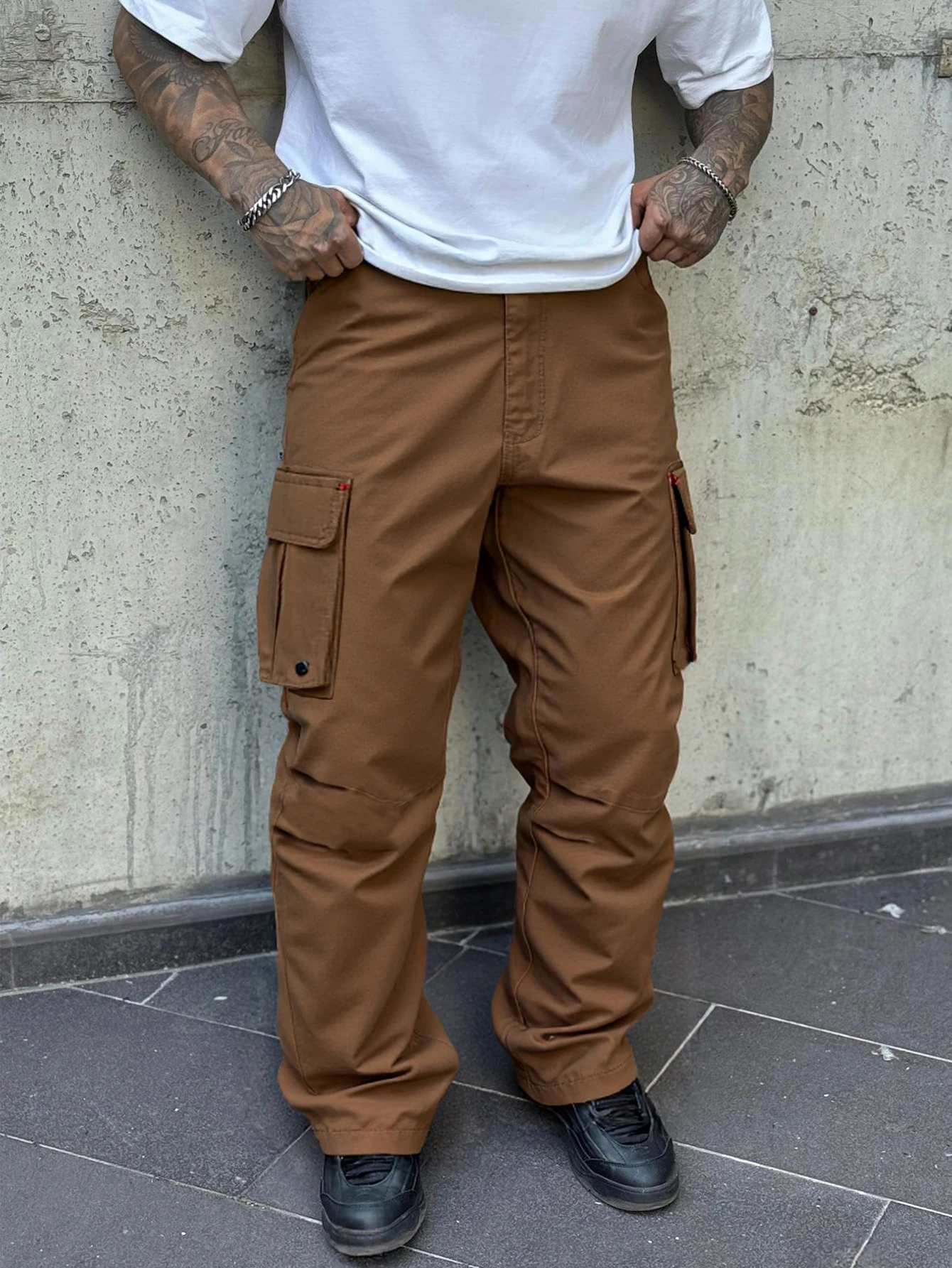 

Men's Solid Color Drawstring Waist Cargo Pockets Casual Pants, Fall，Fashionable multi pocket outdoor hiking pants