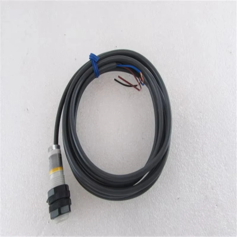 Price Discount Photo Sensor E2K-X15MF