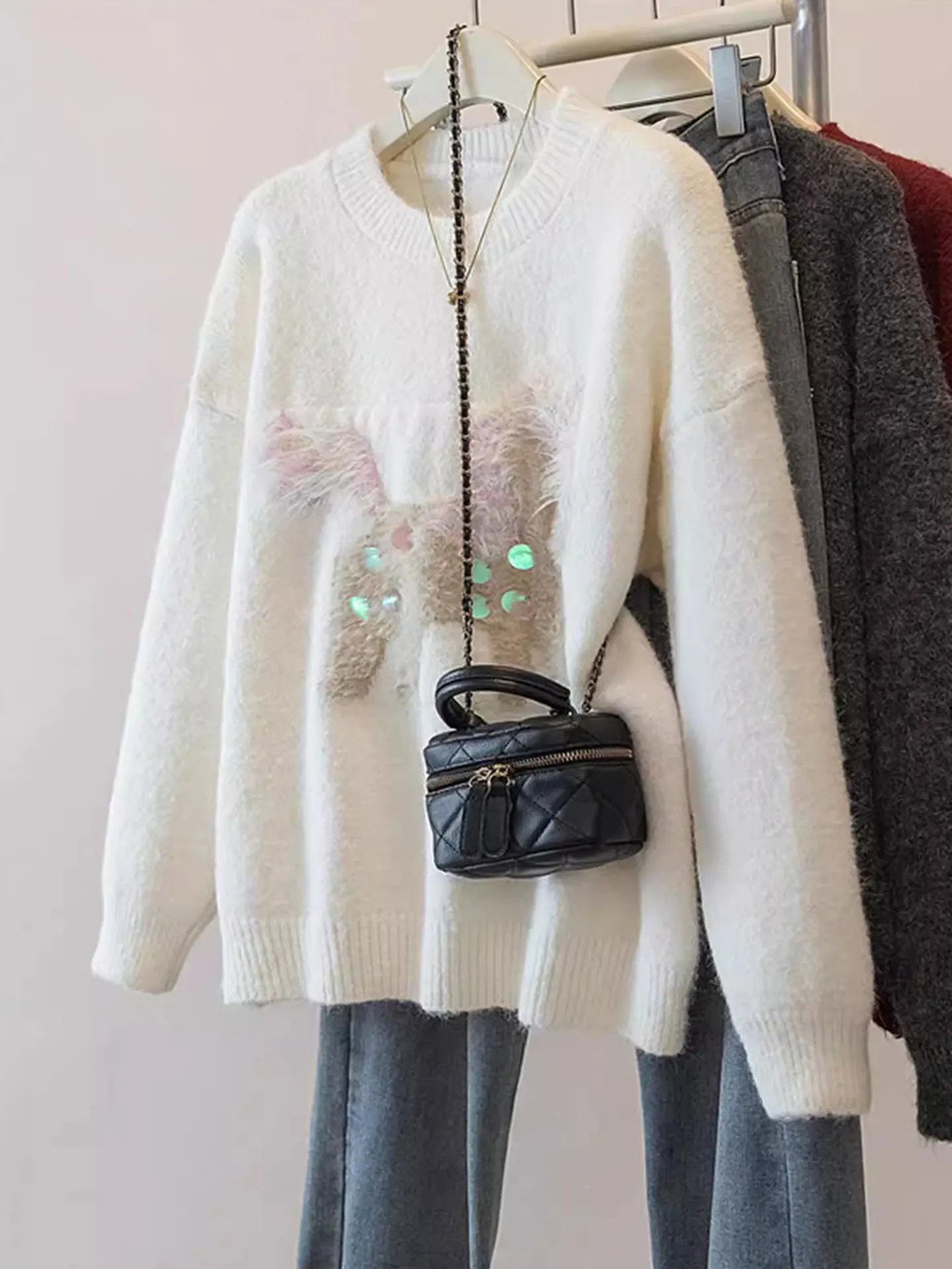 

Женский вязаный свитер с объемной вышивкой, длинный рукав, большие размеры, осенне-зимний, модный, повседневный, свободного кроя