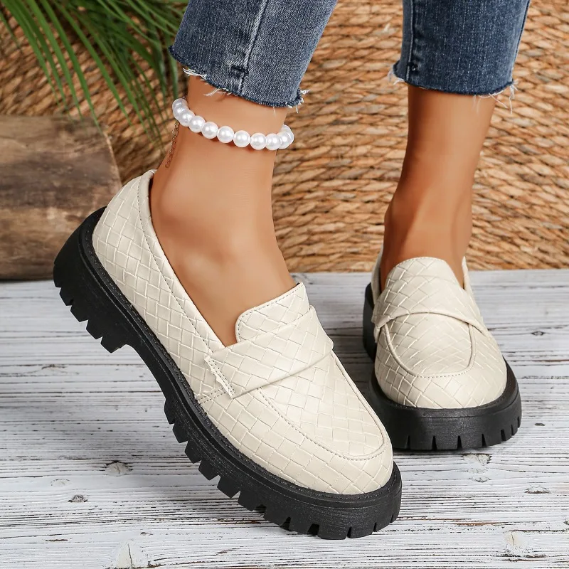 

2026 New Women's Spring Loafers Plus Size Casual British Style Women's Shoes Flat Women's Shoes Retro Thick-Soled Sneakers