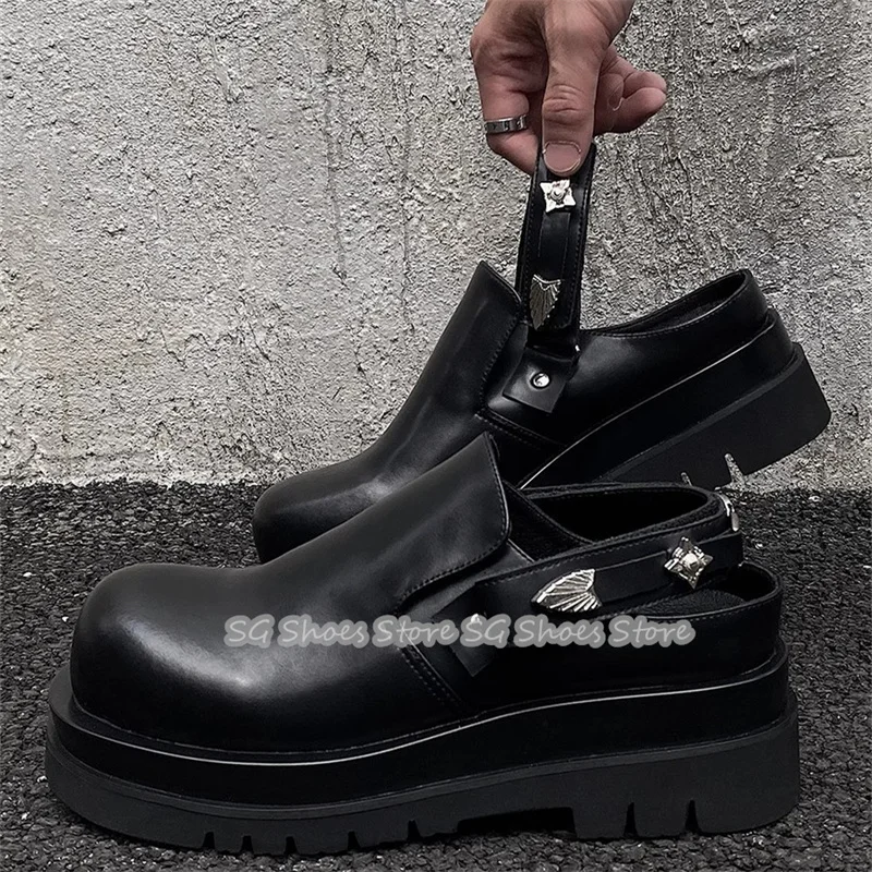 

Fashion Metal Sign Decor Big Head Derby Shoes for Men Chunky Bottom Cover Toe Two Ways To Wear Sandals Male Casual Shoes Mules