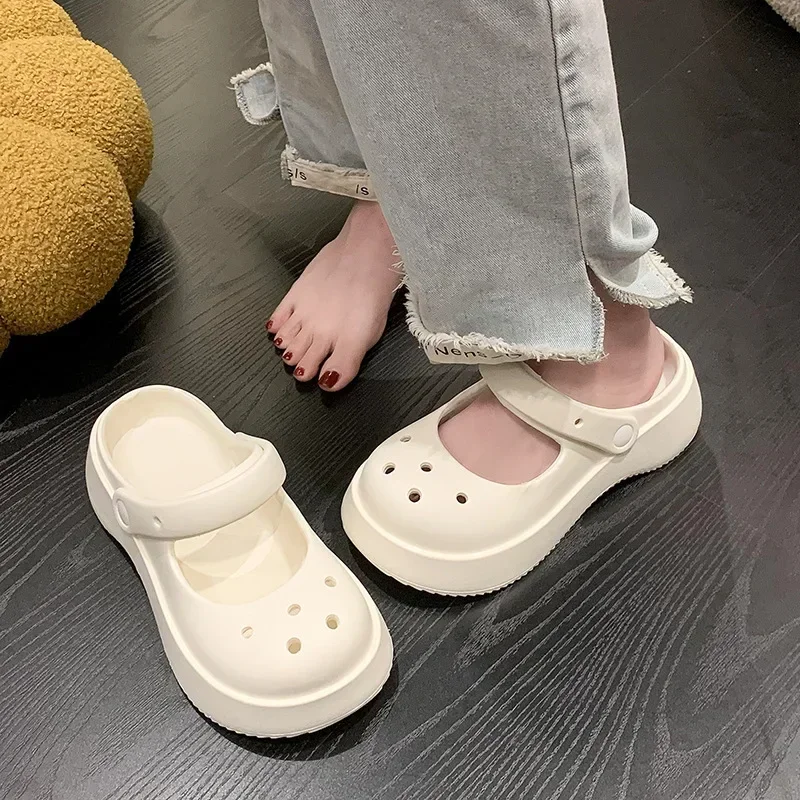 Summer Clogs Holes Slippers Indoor Home Women Casual Soft Soled Sandals Outdoor Beach Thick Bottom Slides Shoes