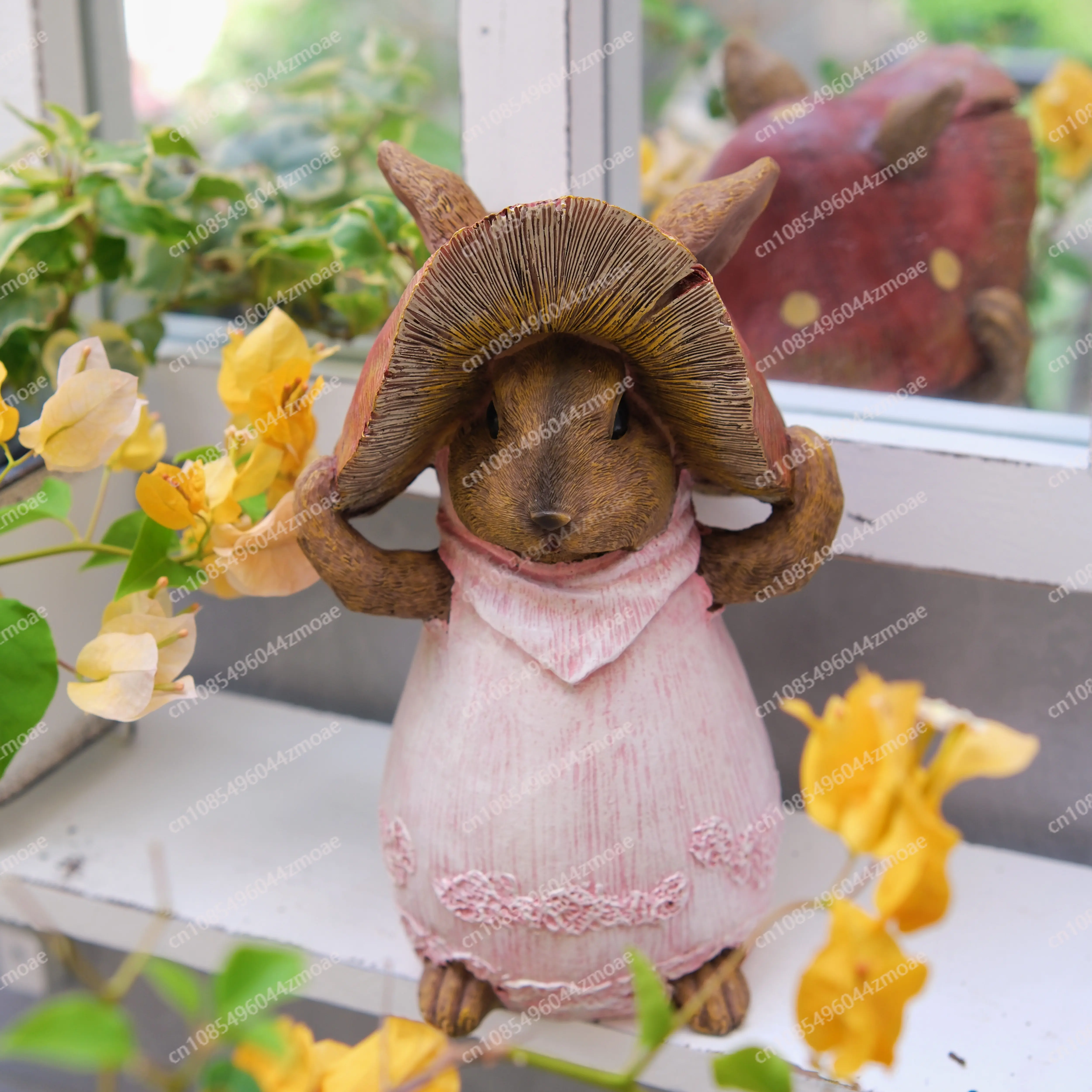 Foreign trade export mushroom hat rabbit ornament garden creative grocery courtyard balcony desktop home decoration