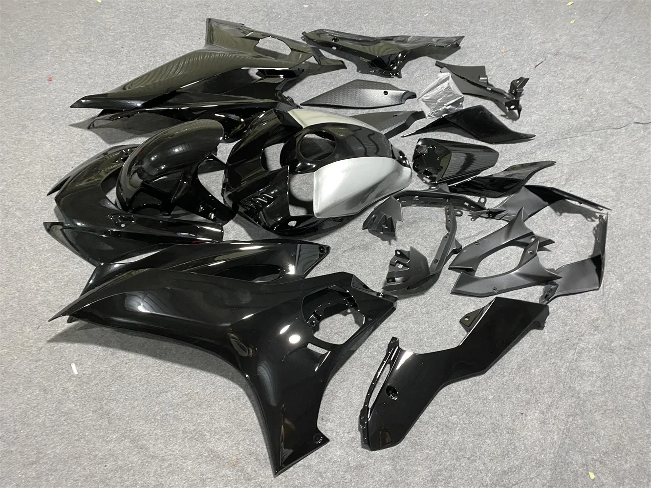 Motorcycle Fairing Kit fits YZF-R6 17- 21 YZF600 2017 2018 2019 2020 2021 Year Fairing Silver black motorcycle housing