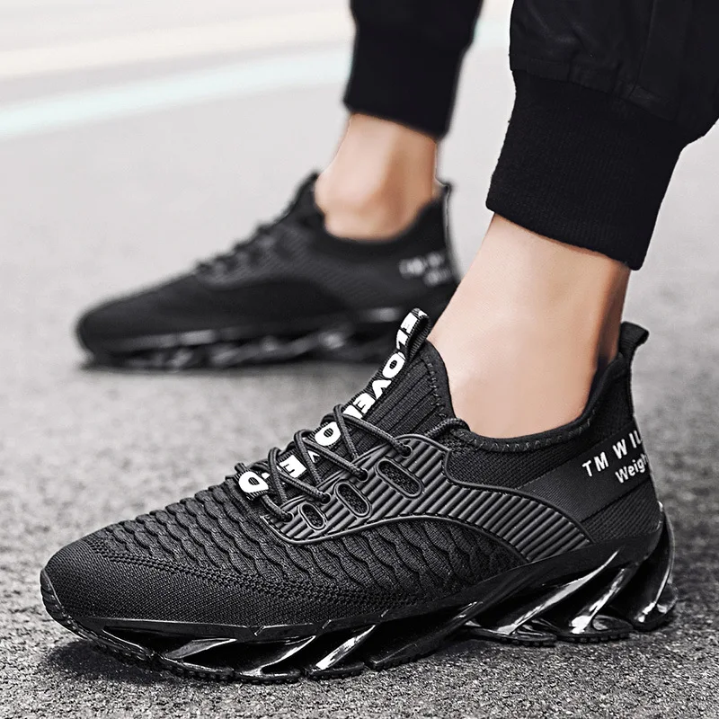 

Breathable Casual Men's Sneakers Luxury Trainer Fashion Running Shoes for Men And Women Tenis Race Shoes
