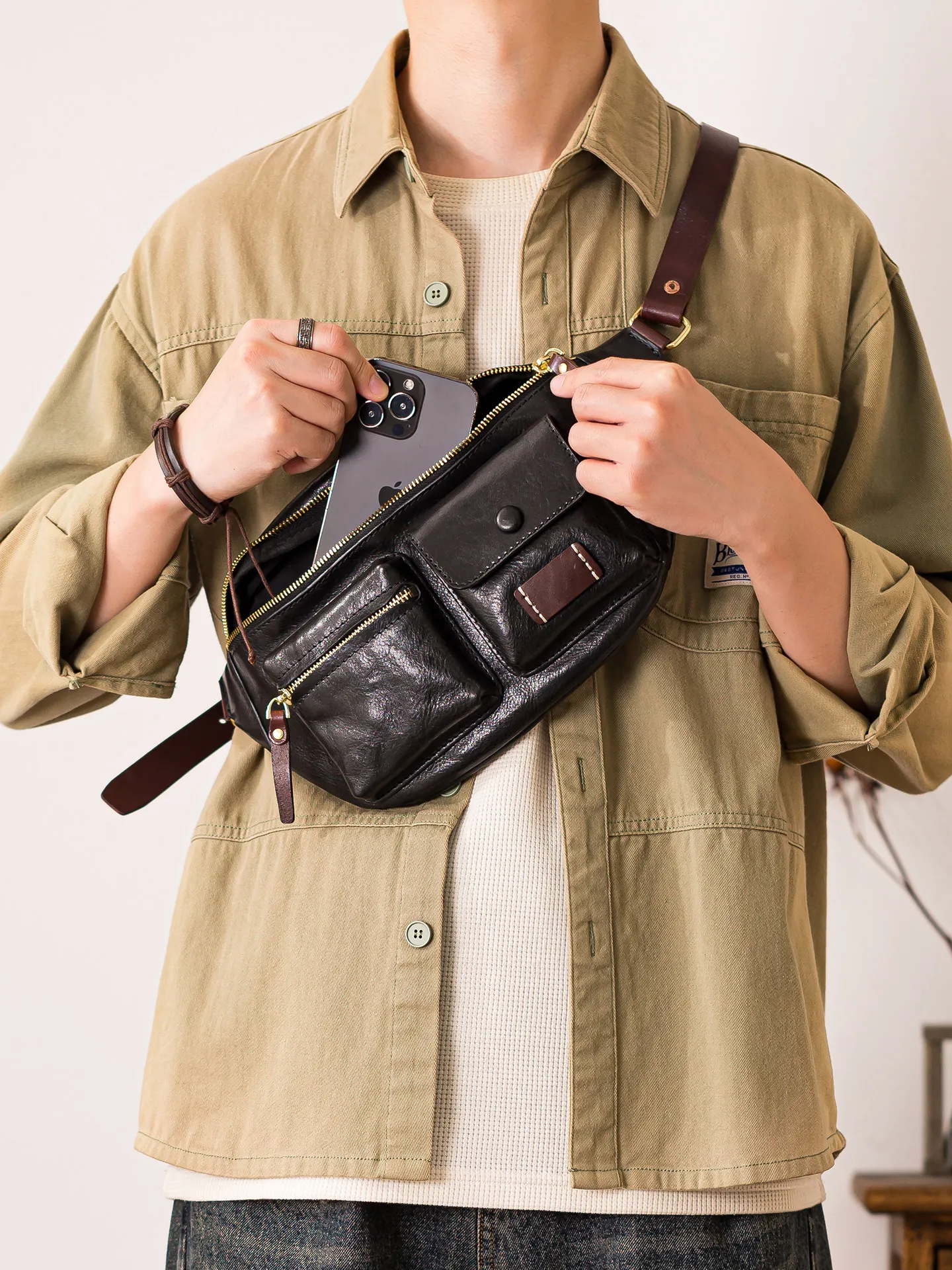 

outdoor daily travel genuine leather men's chest bag fashion organizer designer handmade real leather black crossbody bag