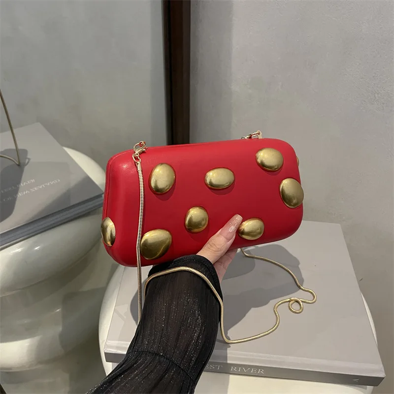 

Retro Underarm Bag for Women Rivet Decor Design New Autumn Winter Versatile Texture Phone Bag Fashion One Shoulder Crossbody Bag