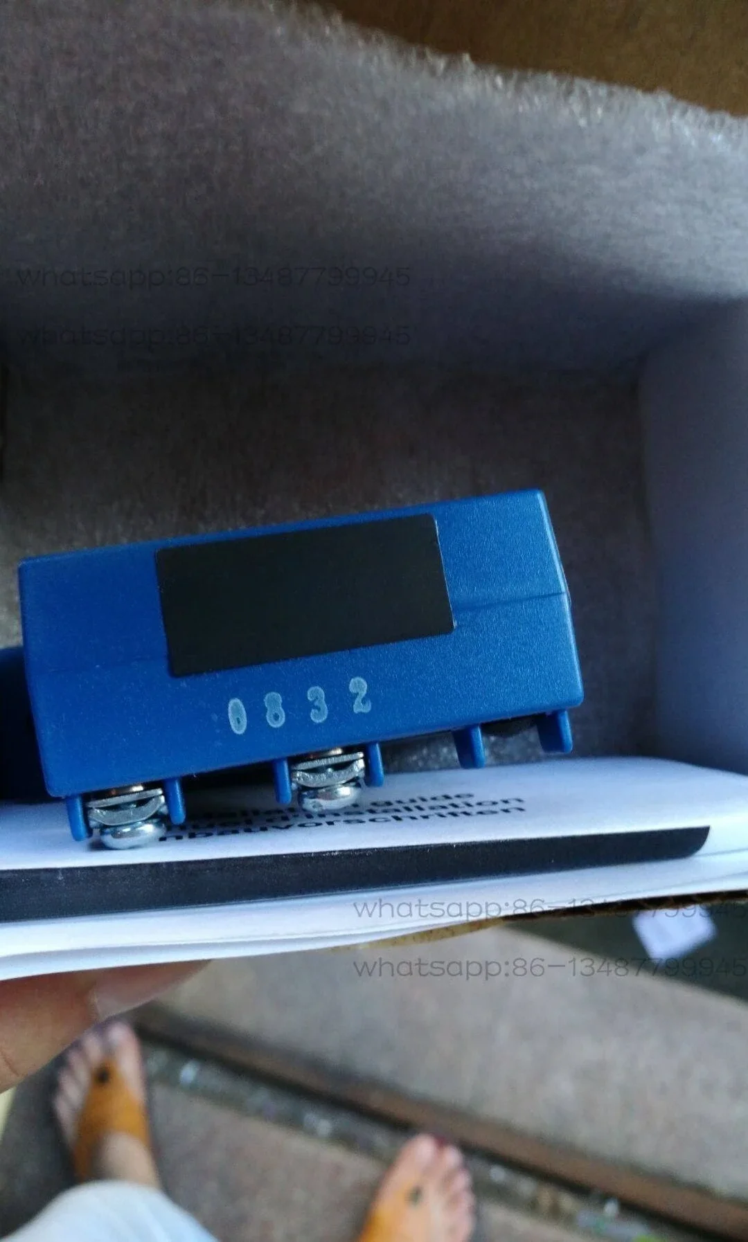 AKS180CNODCG Current Sensor AKS 180 C NODC G, DIN Rail Split Core Industrial Current Transformer for Power Cabinet