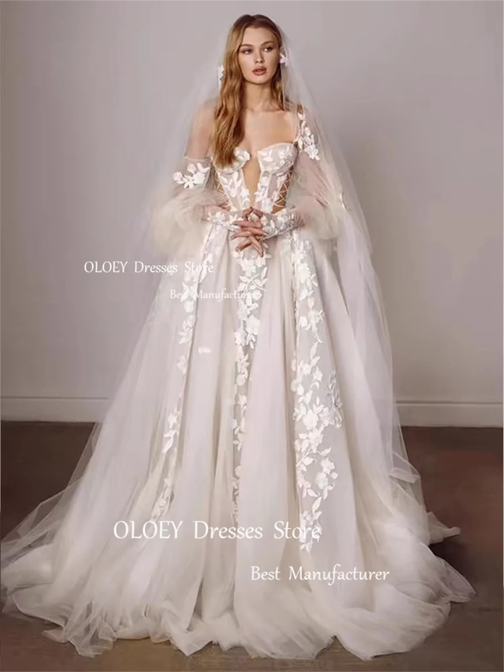 OLOEY Sexy Deep V-Neck Ivory Wedding Dresses Photography Appliques Silky Tulle Bridal Gowns With Gloves Floor Length Custom Made