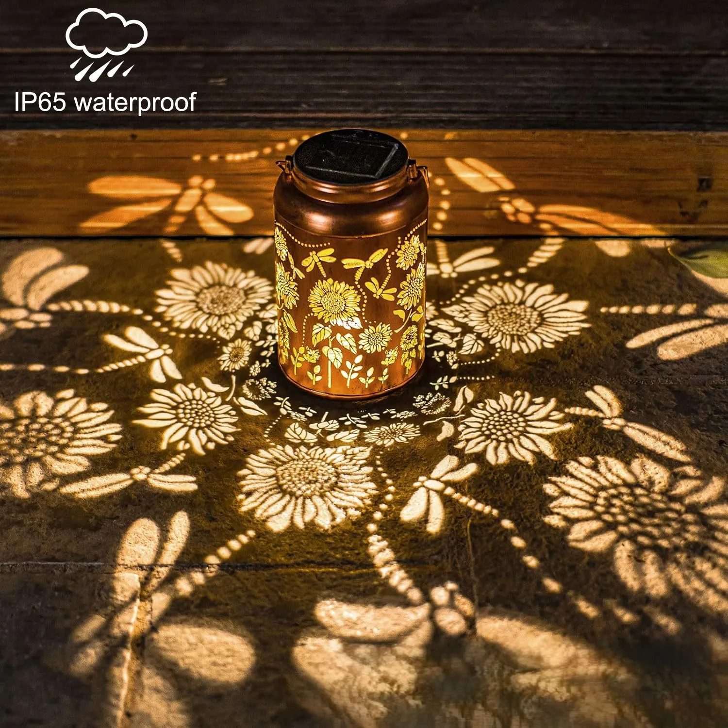 

Solar Sunflower LED Outdoor Waterproof Light Retro Iron Carving Courtyard Lawn Landscape Projection Light