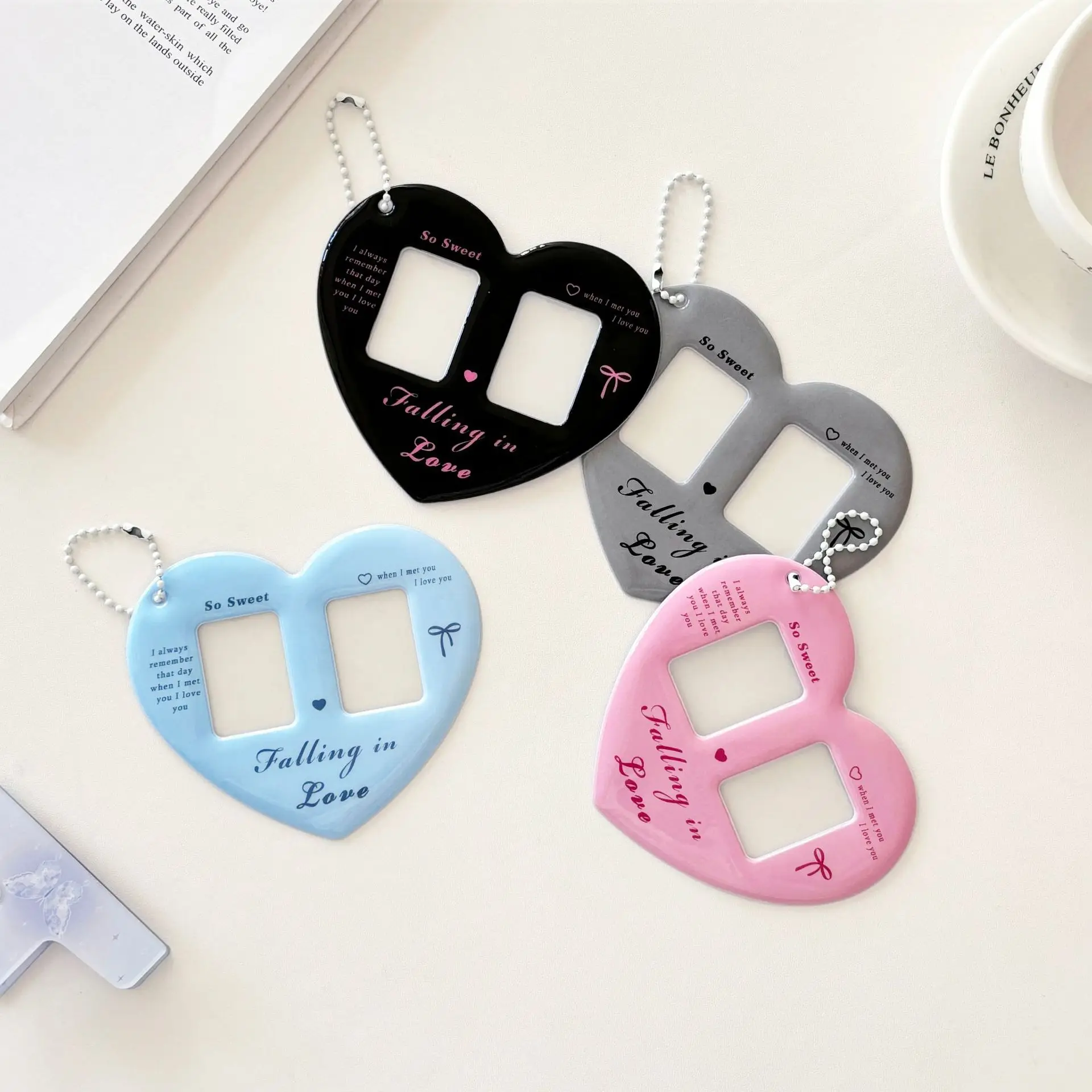 INS Simple Cute Heart Shape 2-slots CP Photo Holder Korean Kpop Idol 1-inch Photo Card Display Cover Girls Backpack Bag Pendant