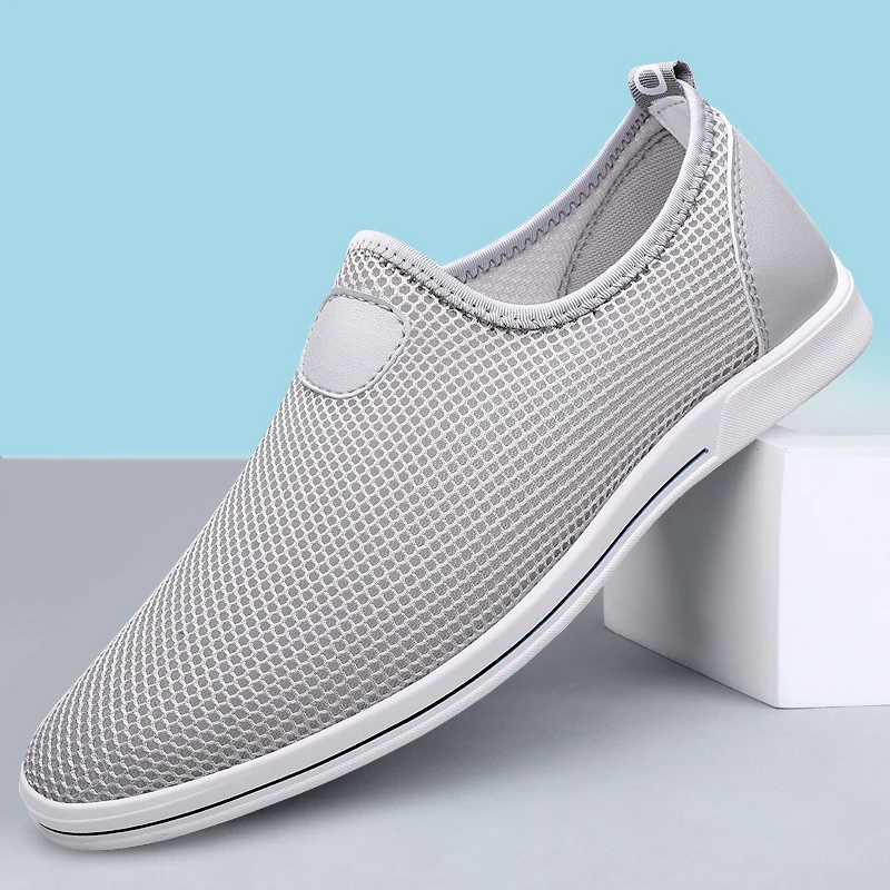 Summer Men's Breathable Mesh Shoes Lightweight Outdoor Driving Shoes Soft Sole Daily Men's Low Top Casual Shoes Free Delivery