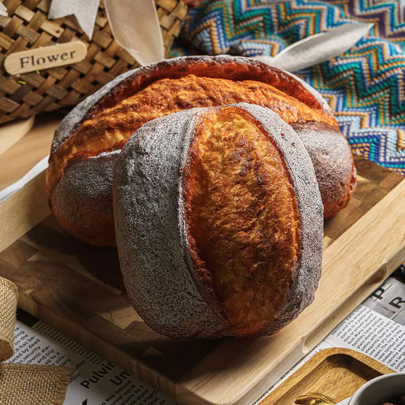 Künstliches Brot-Simulationsmodell: Realistisches Lieba-Brot-Imitat für Schaufensterdekoration, Fotografie-Requisiten und Heimdekoration