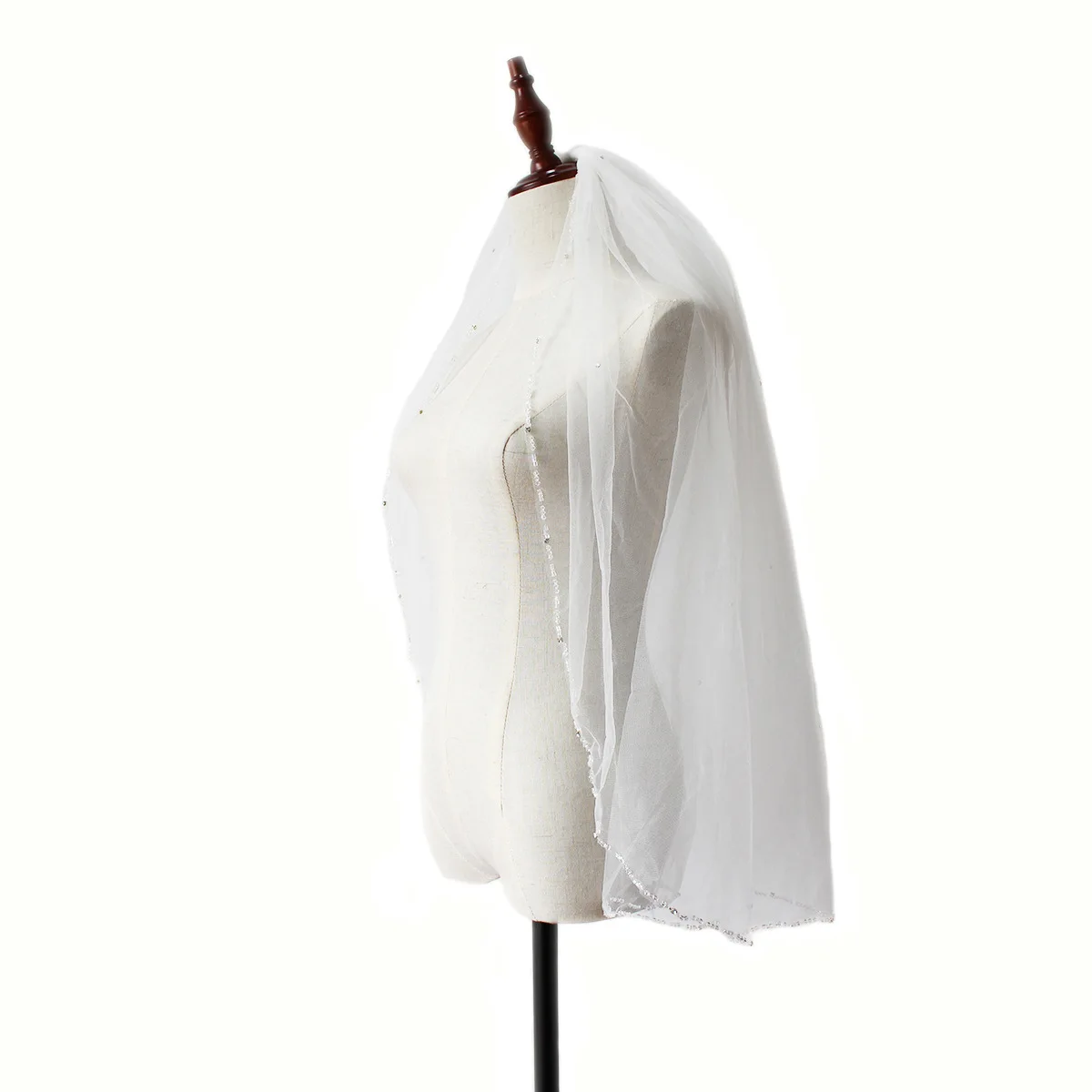 Voiles de mariage élégants en tulle doux pour les mariées, voile blanc avec peigne pour patients à bord perlé, enterrement de vie de jeune fille